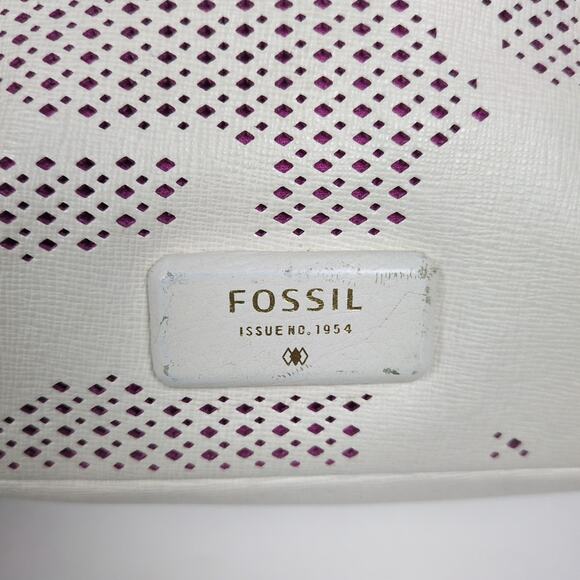 FOSSIL White Floral Perforated Leather Crossbody Bag Mid-Size Women's - Picture 5 of 9